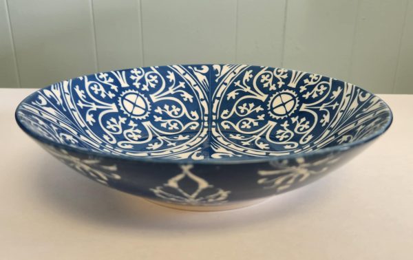 Geoff Tygret Pasta Salad Serving Bowl Porcelain Certified Int'l 9" Blue White - Image 2