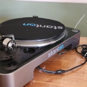 Stanton Turntable T62