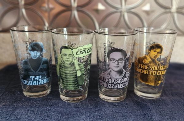 Big Bang Theory Pint Size Beer Glasses 4 PC Set