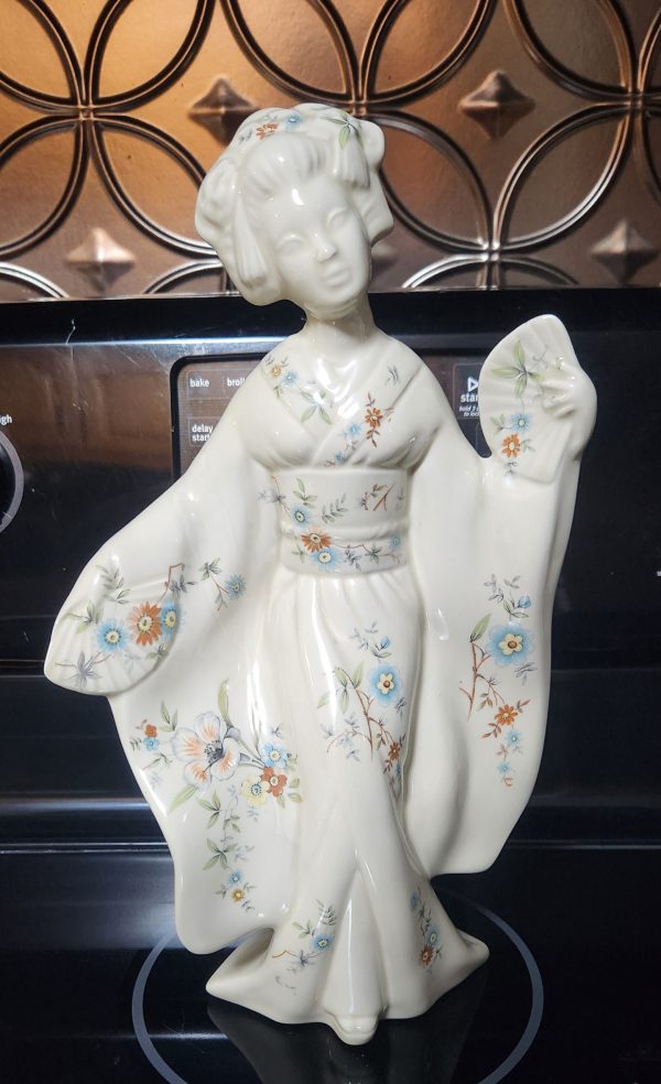 Japanese Porcelain Geisha 13"