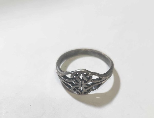 Sterling Silver Celtic Knot SZ 5