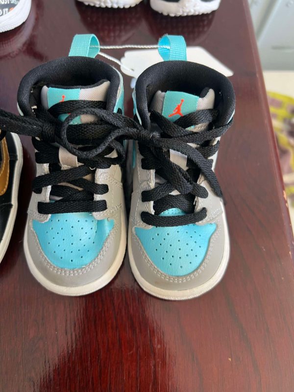 Nike Air Jordan Baby - Sz 4C