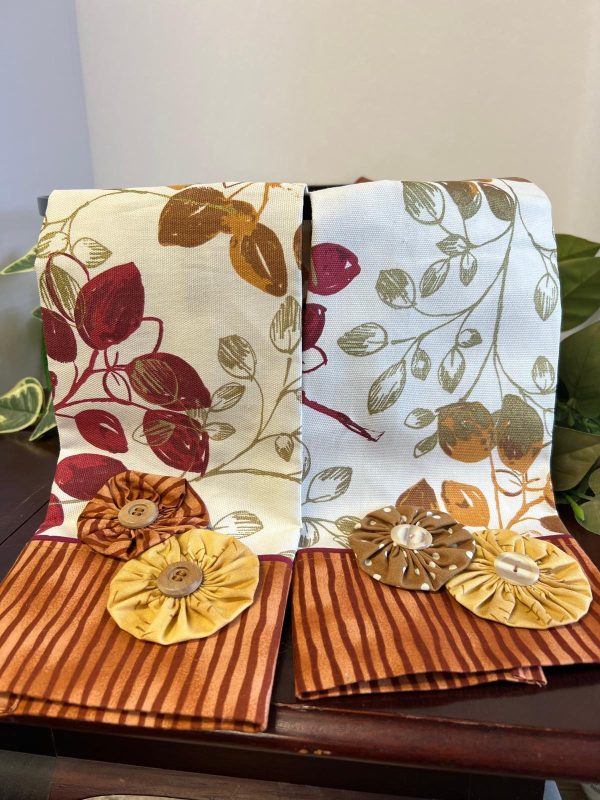 Vintage Fall Themed Decorative Hand Towels