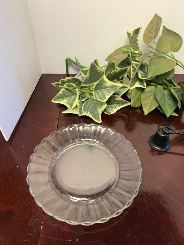 Clear Cake Plates