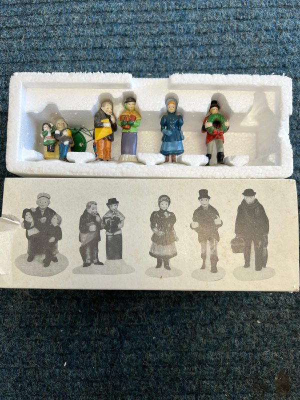 Department 56 Heritage Village DAVID COPPERFIELD - Missing Figure