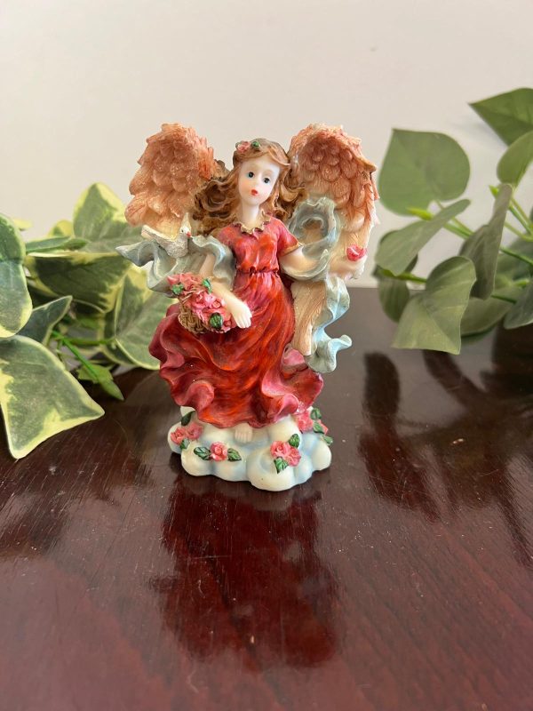 Small Resin Angels - Image 2